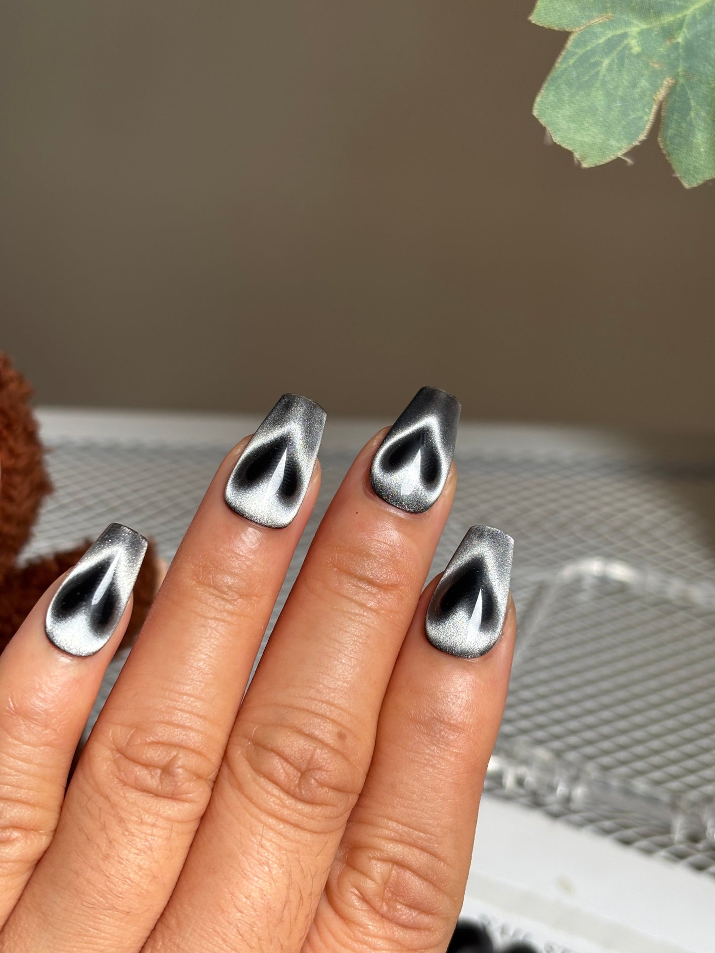 Black Cat Eye Press On Nails